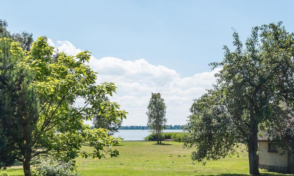 Haus Schilfkante - Wohnung 2 Wieck Bagian luar foto